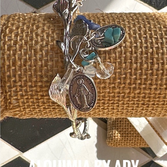 Alquimia Silver and Blue Charm Bracelet